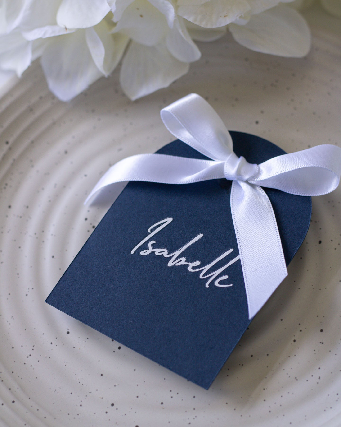 Kelly - Marque - place - Marque - place - Luxe Carterie Studio