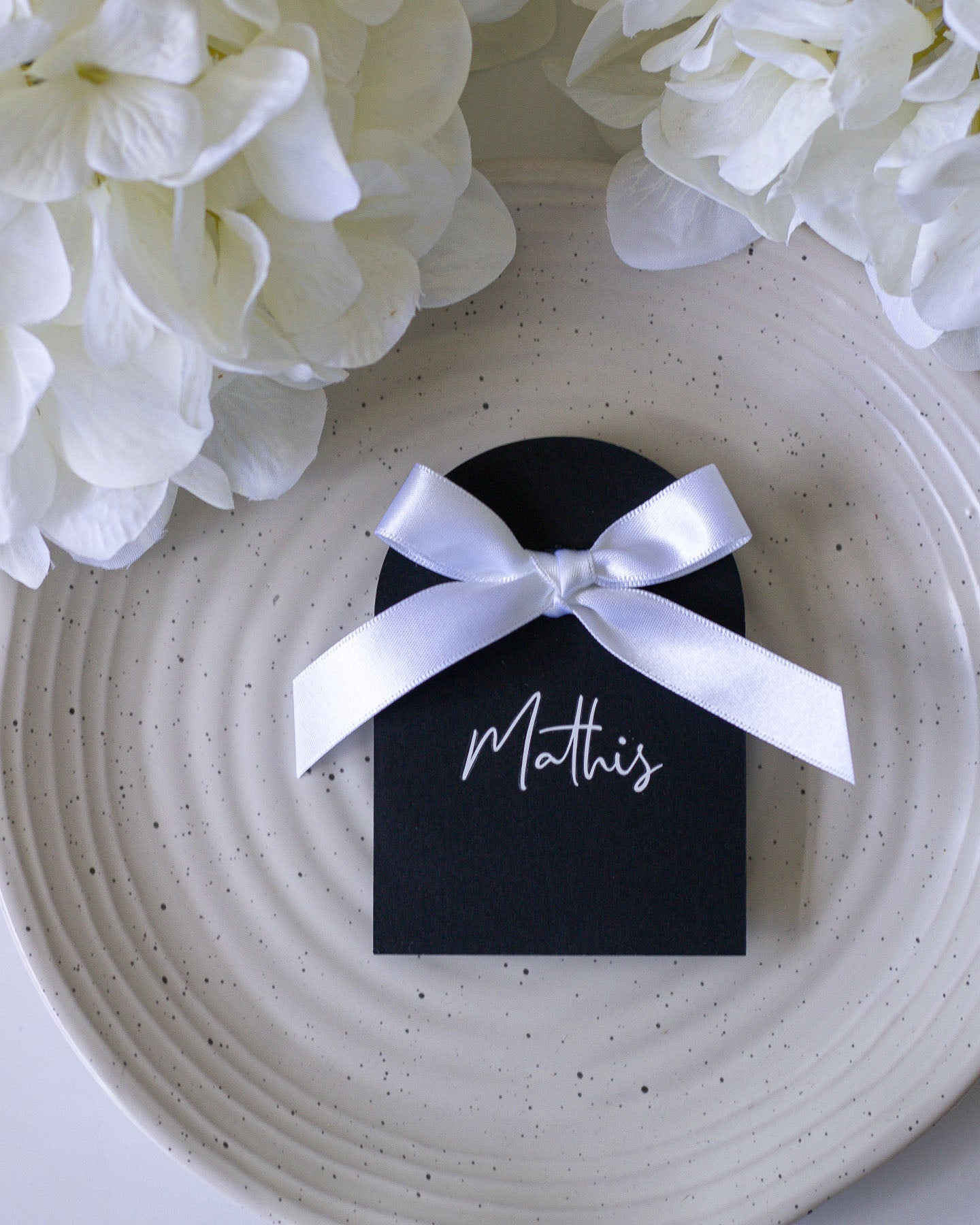 Kelly - Marque - place - Marque - place - Luxe Carterie Studio
