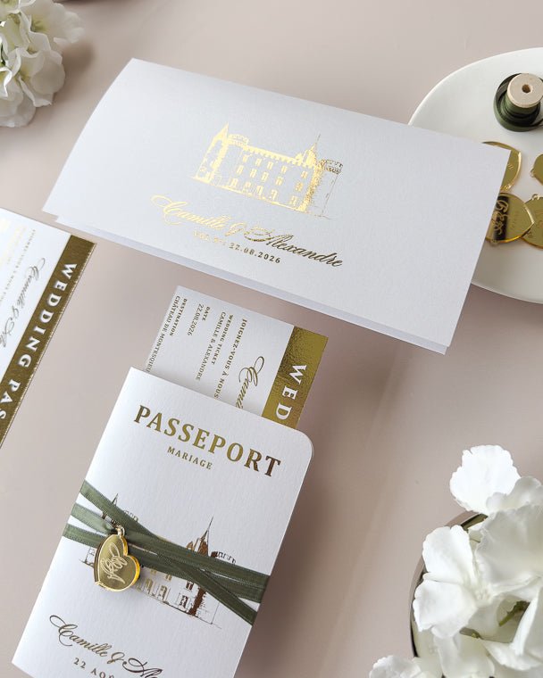 Mila - Passeport - Faire - part - Sans pochette - Aucune enveloppe - Luxe Carterie Studio