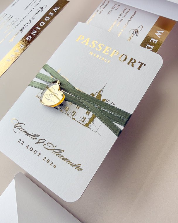Mila - Passeport - Faire - part - Sans pochette - Aucune enveloppe - Luxe Carterie Studio