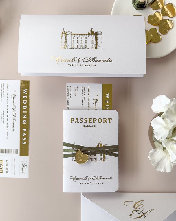 Mila - Passeport - Faire - part - Sans pochette - Aucune enveloppe - Luxe Carterie Studio