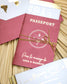 "Ruby - Passeport" - Faire-part de mariage passeport, wedding destination, chic, original et romantique avec dorure or - Création Luxe Carterie Studio