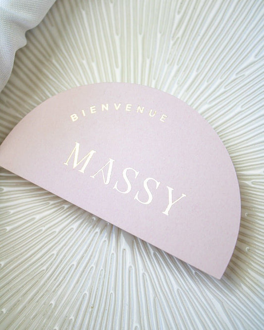 "Sya - Marque-place" – Marque-place chic, élégant et romantique avec dorure or pour réception de mariage – Papeterie de mariage - Wedding stationery - Création Luxe Carterie Studio