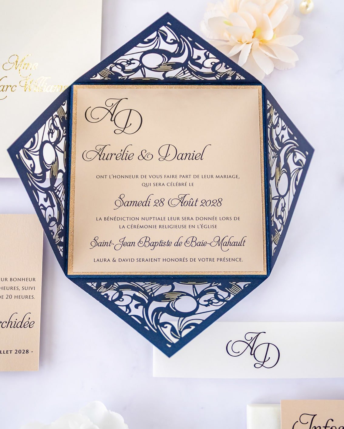 "Vanilla" - Faire-part de mariage laser cut élégant et romantique avec dorure or - Wedding stationery - Création Luxe Carterie Studio